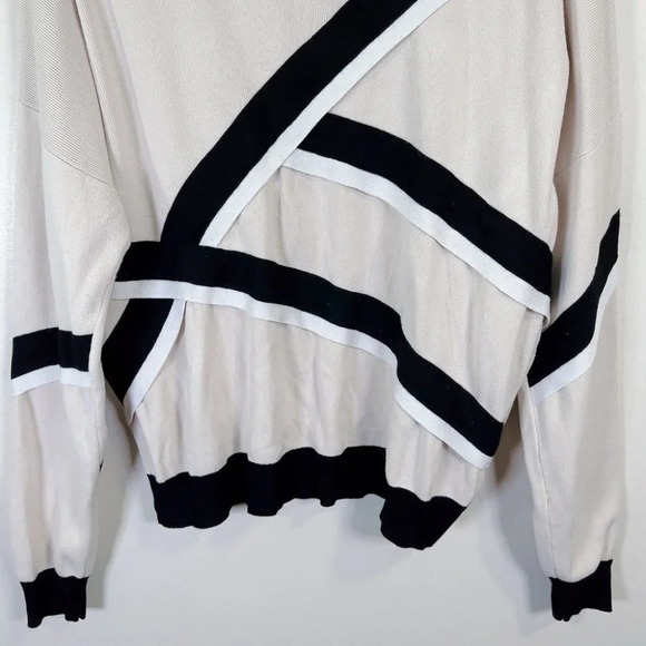 Topshop Geometric Stripe Long Sleeve Pullover - Picture 6 of 16